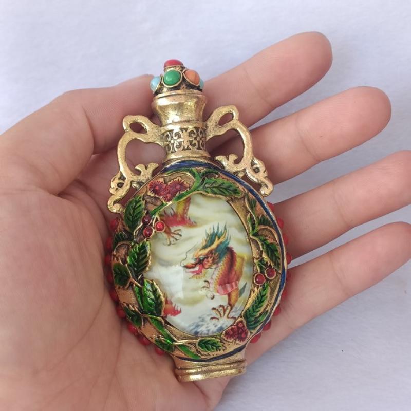 Vintage Collectible Bottles - 暗闇で光るドラゴンの香炉、アンティーク真鍮製、エナメル装飾、ミニチュア、コレクションアイテム、レトロなギフト、卓上装飾品。