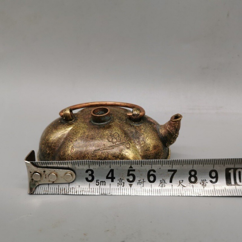 アンティーク真鍮製の水滴型ボトル - 古風な中国の書斎を飾る - Vintage Collectible Bottles のレビューと価格