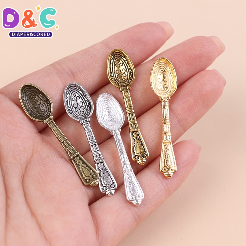 ミニチュアの金属ナイフ,ヴィンテージ,家の装飾アクセサリー, - Vintage Collectible Spoons のレビューと価格
