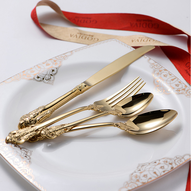 金メッキ加工を施した、レトロでヴィンテージ感あふれるウェスタ - Vintage Collectible Spoons のレビューと価格