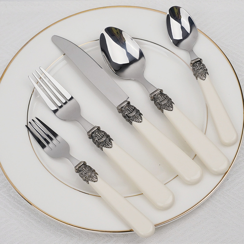 5 個のヴィンテージカトラリーセットアクリルハンドル 304 - Vintage Collectible Spoons のレビューと価格